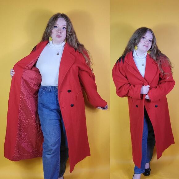 Vintage Red Trench Coat with Leather Shoulder Details, L - Picture 2 of 4